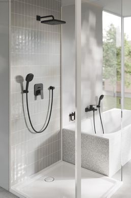 Смеситель для ванны Grohe Cubeo черный матовый 1018142430 с душевым гарнитуром