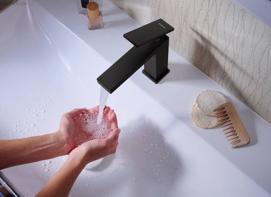Змішувач для раковини Hansgrohe Tecturis E 110 CoolStart EcoSmart+ чорний матовий 73014670 з донним клапаном